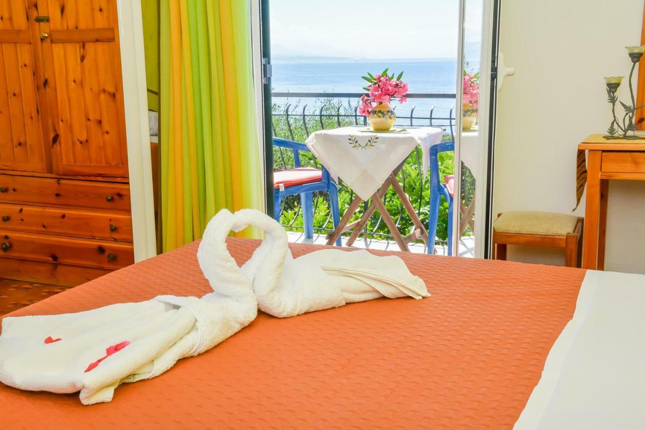 Alex-Giannis Apartments, Μπαρμπάτι Εξωτερικό φωτογραφία