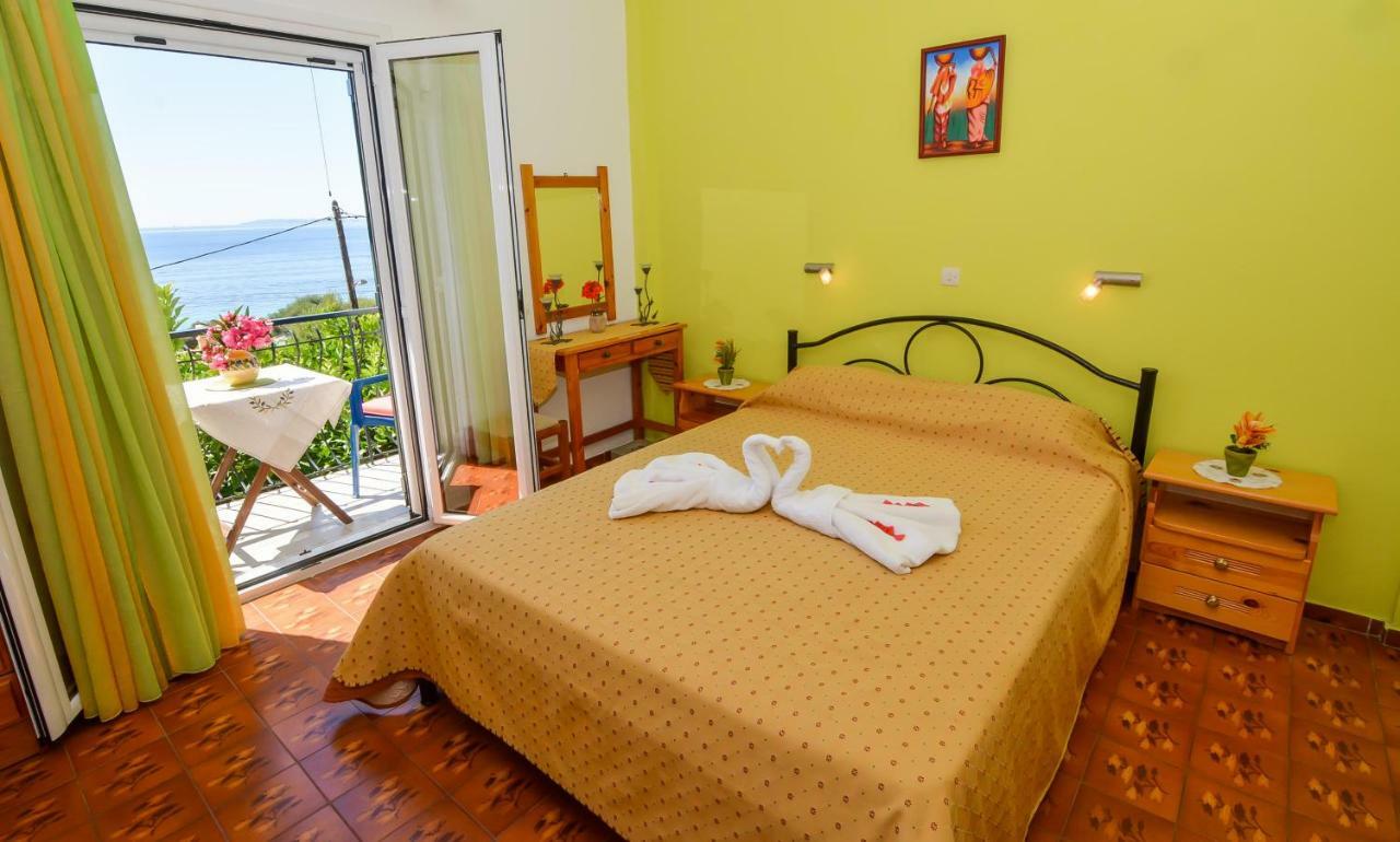 Alex-Giannis Apartments, Μπαρμπάτι Εξωτερικό φωτογραφία